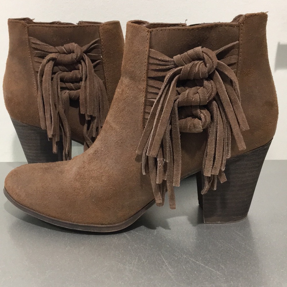 I bought these boots for a country concert.